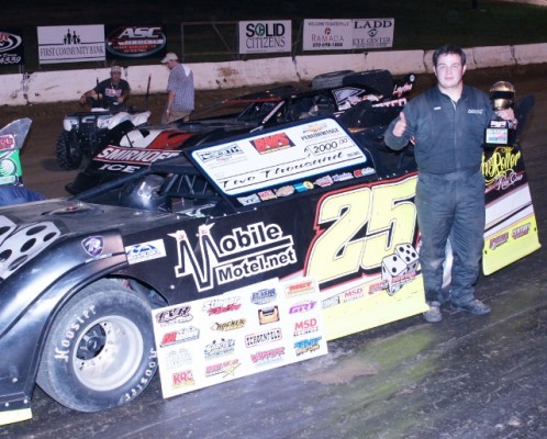 Justin McRee of Woodstock, AL is the defending Champion of the Ozark Nationals for the NeSmith Chevrolet Dirt Late Model Series Touring Division at Batesville Motor Speedway in Batesville, AR.  This year&amp;rsquo;s Ozark Nationals will be this Friday night and Saturday night at Batesville Motor Speedway with a pair of 50-lap $2,500-to-win races, Rounds 6 and 7 of the 2014 season.  (NeSmith Racing File Photo)