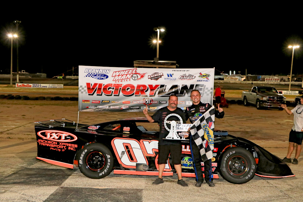 Tyler Scofield wins his second Brandon Ford Wheel Man Series Race in round  three of the series 5/29/21 at 4-17 Southern Speedway | Karnac Racing News